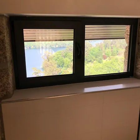 Sobreiro Valley - Casa Isabel 假日公园