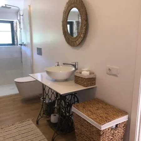 Sobreiro Valley - Casa Isabel 假日公园 *